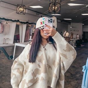 Cream and Tan camouflage Oversized Cardigan